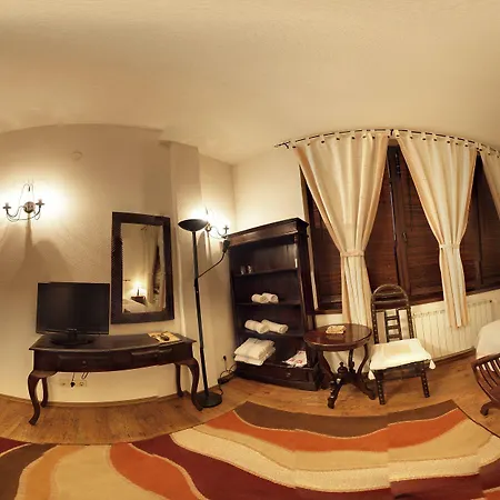 Momini Dvori Boutique 3*