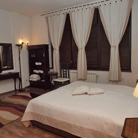 Momini Dvori Boutique 3*