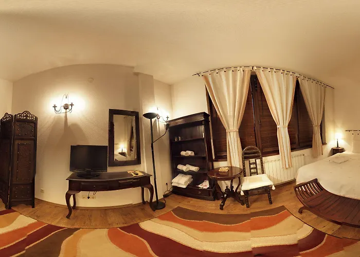 Momini Dvori Boutique 3*