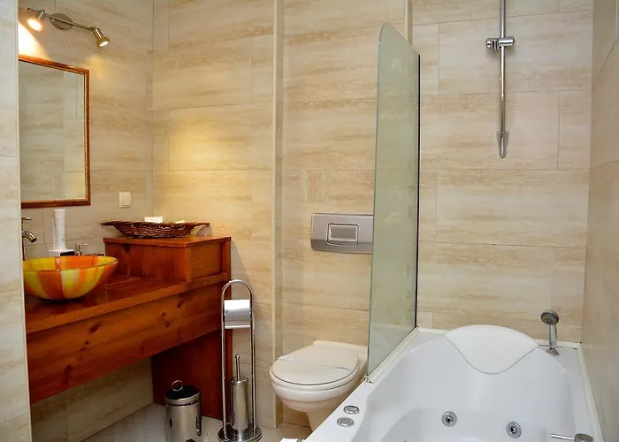 Momini Dvori Boutique Hotel 3*