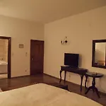 Momini Dvori Boutique بانسكو