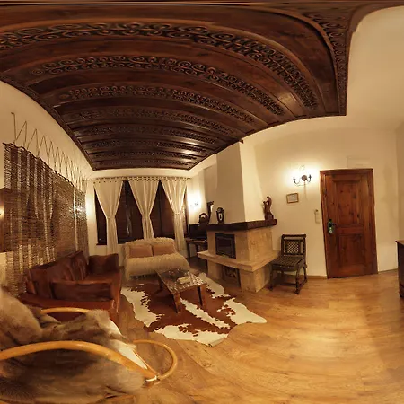 Momini Dvori Boutique Hotel 3*