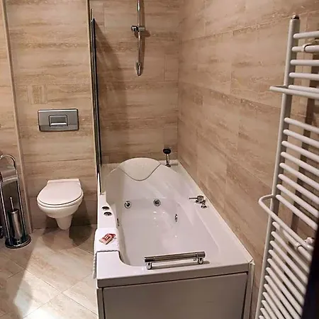 Momini Dvori Boutique 3*