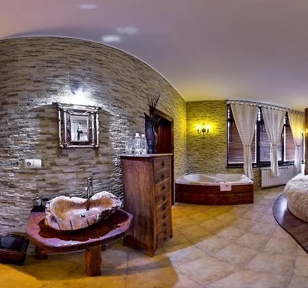 Hotel Momini Dvori Boutique 3*