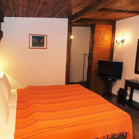 Momini Dvori Boutique 3*